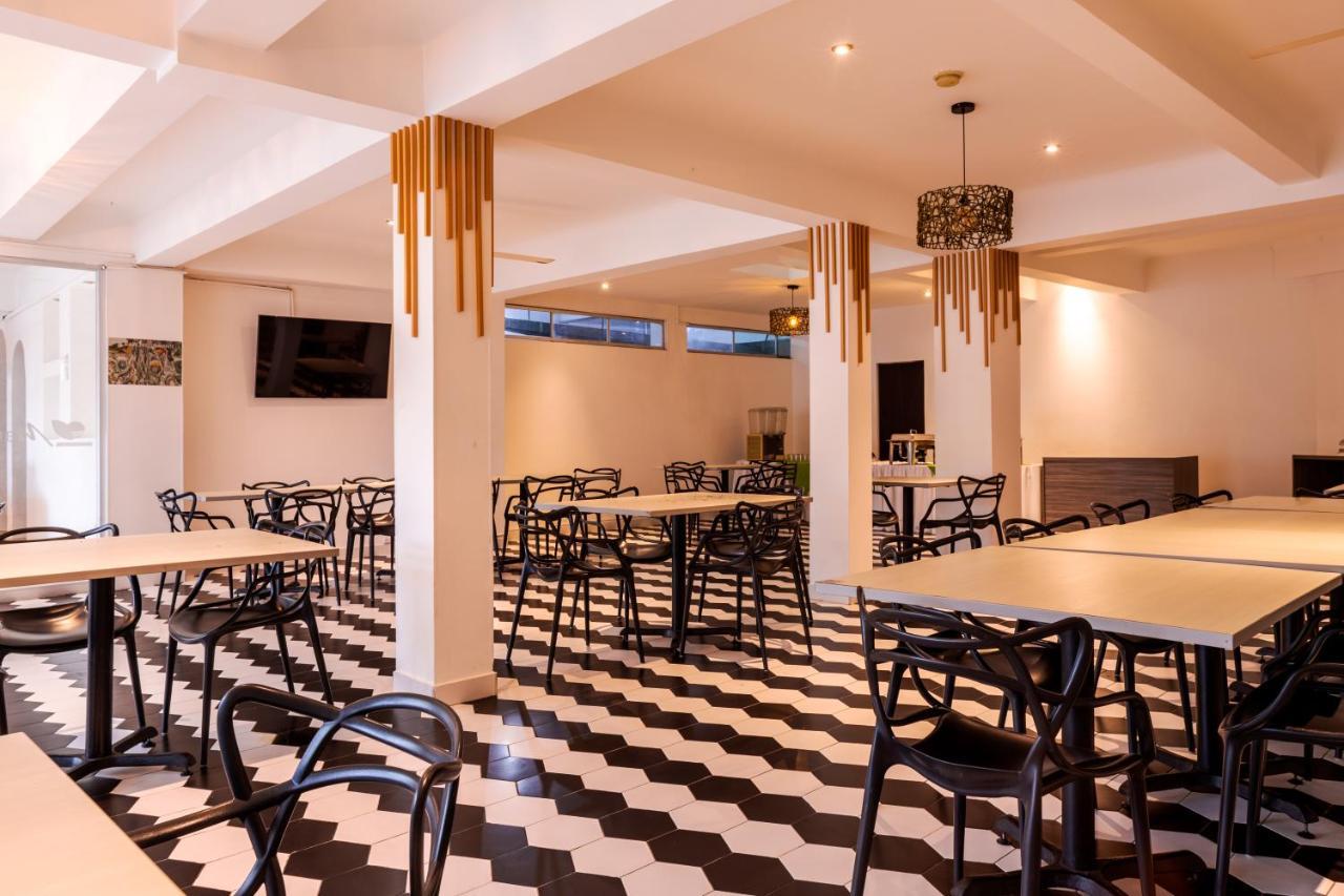 Hotel Manantial Melgar Εξωτερικό φωτογραφία