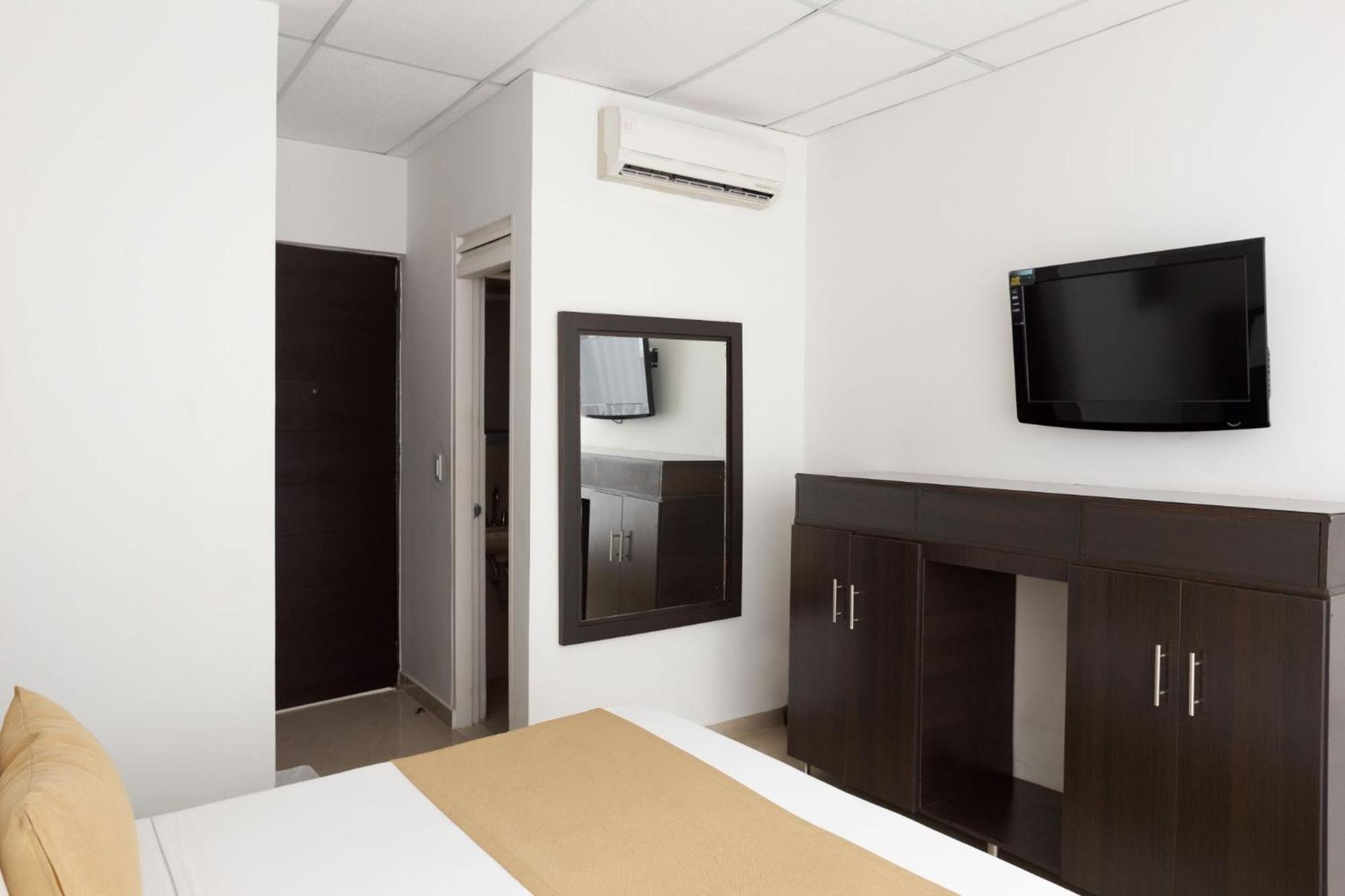 Hotel Manantial Melgar Εξωτερικό φωτογραφία